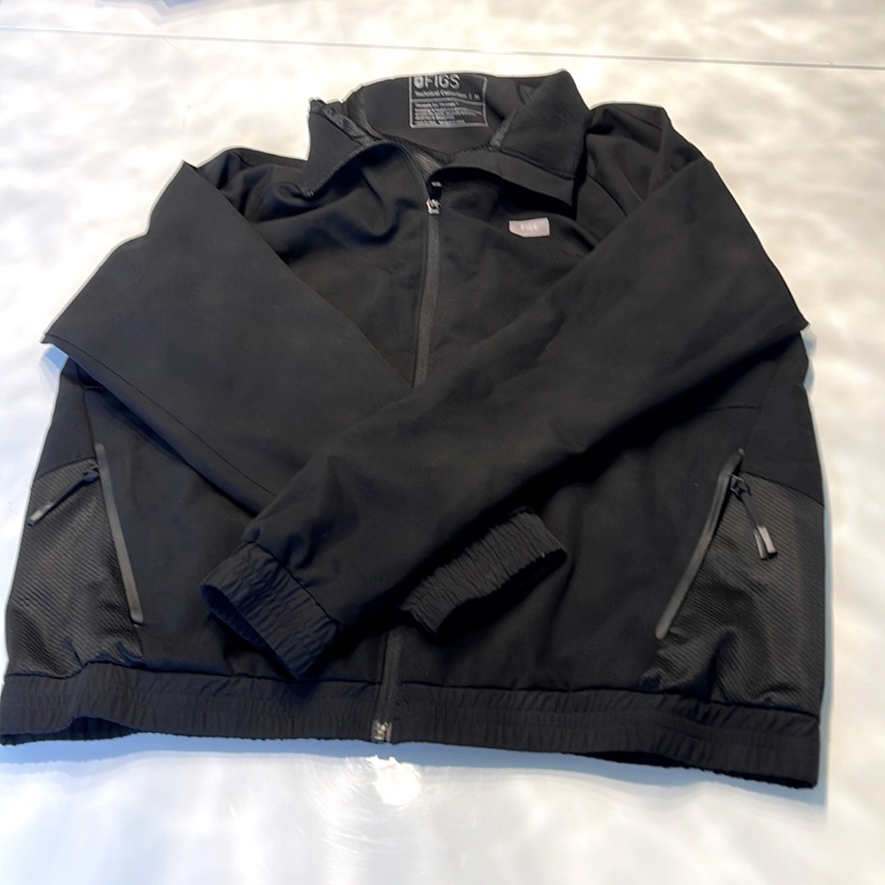 Figs scrub jacket. Size medium